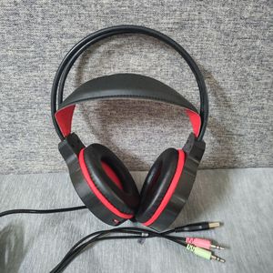 ชุดหูฟังสำหรับเล่นเกม YL-960 แบบครอบหูพร้อมไมโครโฟน ไฟ LED เสริมเสียงเบสสำหรับเล่นเกมบนพีซี - Product Image 3