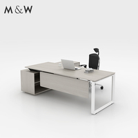 Nouvelle arrivée M & W Table de bureau Design ronde Mobilier en bois moderne Bureau de direction