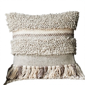 ITHL Venta de lujo Boho funda de cojín funda de almohada decoración del hogar tejido a mano funda de almohada de algodón al por mayor - Product Image 1