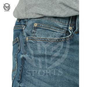 Tissu denim extensible 100% coton, pantalon en denim de gros pour hommes avec taille, logo et design personnalisés. - Product Image 2