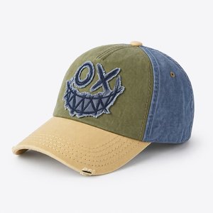 Gorra de Béisbol de 6 Paneles de Gamuza Sintética con Logotipo Personalizado Bordado, Gorras de Lujo, Fabricante de Gorras - Product Image 1