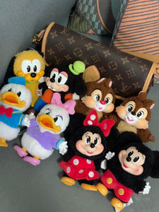 Original POPMART the Mickey Family Cute Together llavero serie artesanía <span class=keywords><strong>Anime</strong></span> figura vinilo caja ciega regalo coleccionable - Product Image 5