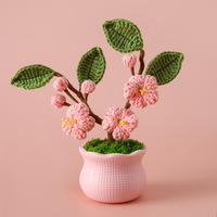 Ornement miniature en pot de fleurs de pêcher Amigurumi fait main, cadeau de fleur éternelle pour la décoration de la maison et du bureau