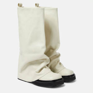 Vente en gros de qianlian <span class=keywords><strong>Bottes</strong></span> longues à plateforme pour femmes <span class=keywords><strong>Bottes</strong></span> plates à tige large en <span class=keywords><strong>cuir</strong></span> souple de marque privée pour femmes au genou - Product Image 3