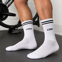 Chaussettes de sport personnalisées de haute qualité avec logo pour femmes, hommes et enfants, en coton, respirantes, tricotées, fabricant OEM