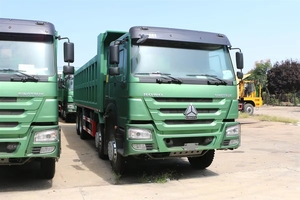 Camions à benne basculante SINOTRUK Sino Howo 12 roues 8x4, benne basculante robuste - Product Image 4