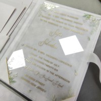 Carte de mariage en velours blanc Creative Glamour Venue Invitation à pompon doré de luxe Cadeau unique pour votre journée spéciale