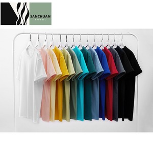 Camisetas Lisas Unisex de Algodón 100% de 220g en 17 Colores, Tallas Grandes hasta 5XL, Camisetas para Hombre, Marca Privada, MOQ 2 Piezas - Product Image 3