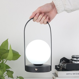 Lámpara LED de Mesa Recargable por USB Moderna Cúpula Flexible Control Táctil Simple Farol Decorativo Inalámbrico de Metal para Restaurantes Bares Dormitorio - Product Image 3