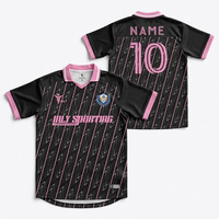 Seragam Sepak Bola Retro Lengan Pendek Custom Bordir Logo Sublimasi Bahan Polyester Bernapas Grosir Jersey Sepak Bola Vintage Pink