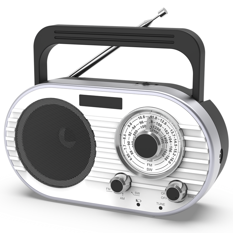 Multiband Radio Receiver with High Sensitivity