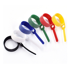 لاصق قوي خلفي دائري أسود أبيض ذاتي اللصق 10 حقن 15 صمغ/20 */25 عملات معدنية دائرية مقطوعة بنقاط ربط وحلقة - Product Image 5