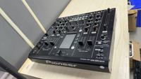 Table de mixage Pioneer DJM-2000nexus, table de mixage DJ à quatre canaux
