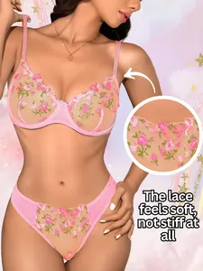 Atacado de lingerie de duas peças de malha rosa para namorados, lingerie floral transparente com bordado floral, sutiã e conjuntos de cuecas transparente