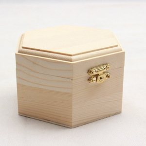 Caja Hexagonal de Madera de Paulownia para Almacenamiento de Joyas, con Cierre Dorado, Forma Cuadrada, para Regalo - Product Image 1