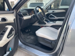 Autos Eléctricos Usados BYD Yuan up 2025 Edición Vitalidad <span class=keywords><strong>de</strong></span> Conducción Inteligente SUV Pequeño Auto Eléctrico Puro <span class=keywords><strong>de</strong></span> 5 Plazas Auto Seminuevo - Product Image 5