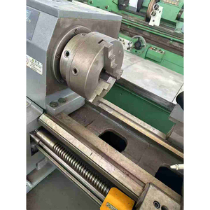 Torno CNC Horizontal de Trabajo Ligero Usado a Bajo Precio, con Construcción Metálica, Motor de 1000 mm, Precio Competitivo de Fábrica China - Product Image 5