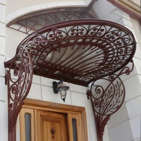 Application moderne de porte d'auvent de fer forgé en acier avec la conception en verre d'installation de vis de panneau de polycarbonate
