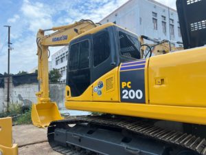 รถขุดโคมัตสึ PC200 มือสอง สภาพดี ปั๊มไฮดรอลิกเดิม ไม่มีรั่วซึมน้ำมัน ราคาถูก เครื่องจักรก่อสร้าง - Product Image 2