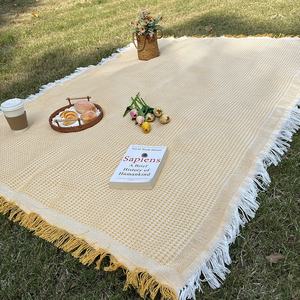 Tapis de pique-nique compact et léger, style bohème, blanc, pour le camping en plein air, la randonnée, la plage, la tente, lavable en machine, couverture épaisse pour les pique-niques - Product Image 1