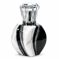 Flacon de parfum en verre marbré noir à étiquette privée, rechargeable, sérigraphie mate, marquage à chaud