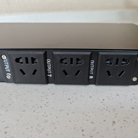 PDU Inteligente de 1U 1.5U, Regleta de Alimentación de 6 Vías para Montaje en Rack de 20A con Enchufe Inteligente IEC C13 de 20A, IP54 para Uso Industrial, PDU INT-8T