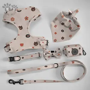 Terbaru diinginkan poliester dapat disesuaikan peliharaan indah Harness anjing dasi kupu-kupu kerah anjing dan Set tali jala bernapas rompi anjing