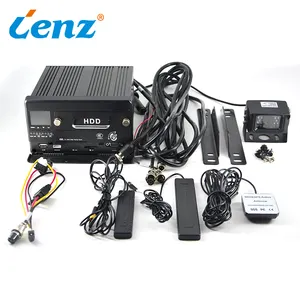 Bus 1080P DVR 8 Canaux AHD DVR mobile avec 2 Canaux IPC Support Max 2 SSD HDD DVR Mobile