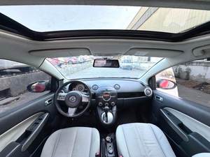 <span class=keywords><strong>Mazda</strong></span> <span class=keywords><strong>2</strong></span> <span class=keywords><strong>2008</strong></span> 1.5 Automático, Equipamiento Superior, Bajo Costo de Manejo, Fácil de Estacionar, Bien Mantenido, Perfecto para Desplazamientos Diarios - Product Image 5