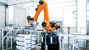 Robot industriel KUKA à 6 axes avec entraînement servo-électrique KR120 R2300 120 kg |   PLC |   Portée de 2305 mm |   Moteur de boîte de vitesses IP67/IP65 |   380V 1kW - Product Image 2