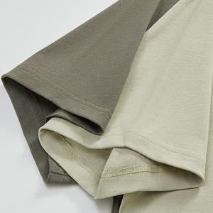 100% Cotton Áo Thun Bán Buôn Biểu Tượng Tùy Chỉnh Dtf Dệt Kim Sáng Bóng T-Shirt Heavyweight Drop Shoulder Boxy Phù Hợp Với Crop T Áo Sơ Mi Cho Nam Giới - Product Image 3