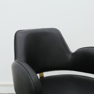 Silla de <span class=keywords><strong>Barbero</strong></span> Sulin <span class=keywords><strong>Elegante</strong></span> Negra, Giratoria 360 Grados, Reposapiés Ajustable, Cuero PU Impermeable y Resistente al Desgaste, para Salones de Belleza - Product Image 5