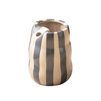 Mug en céramique créatif minimaliste à rayures peintes à la main, style vintage effet four, tasse à café et à eau pour couple