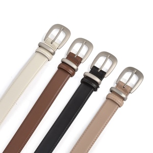 <span class=keywords><strong>Ceinture</strong></span> en cuir de vachette de style décontracté simple pour femmes avec boucle en alliage <span class=keywords><strong>argent</strong></span>é, <span class=keywords><strong>ceinture</strong></span> décorative minimaliste <span class=keywords><strong>et</strong></span> polyvalente pour jeans <span class=keywords><strong>et</strong></span> robes - Product Image 2
