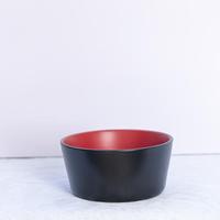 Services de table durables et résistants aux rayures, assiettes rondes en céramique rouge et noire, écologiques, compatibles micro-ondes, pour restaurants et hôtels