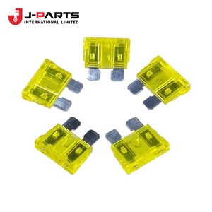 ฟิวส์ 10A / ฟิวส์ 15A / ฟิวส์ 20A สำหรับนิสสัน เออร์แวน E25 ปี 2001-2012 เครื่องยนต์ดีเซล ZD30 อะไหล่แท้หมายเลข 25464 25464 - Product Image 6