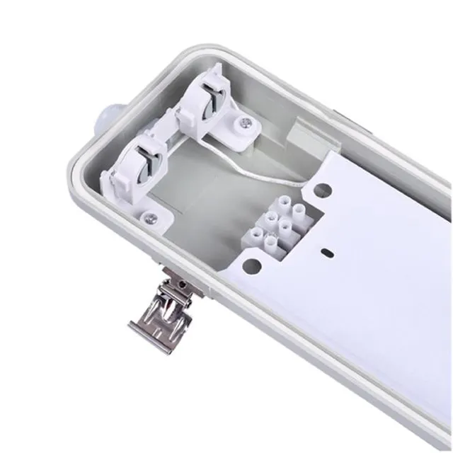 Светодиодный светильник IP65 T8 tri proof