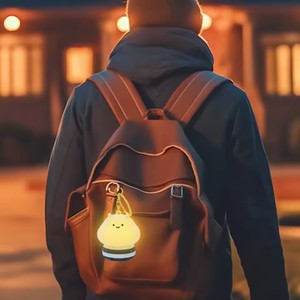 Mini Portachiavi Luminoso a Forma di Ape, Giocattolo Anime, Regalo per Bambini, Decorazione per Borse, Luce Notturna Portatile, Regali di Compleanno - Product Image 3