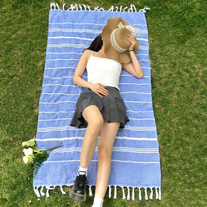 Özel Logo kum ücretsiz pamuk türk püskül çizgili plaj havlusu <span class=keywords><strong>Set</strong></span> özel çanta ile kompakt - Product Image 2