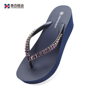 2024 nouvelles chaussures d'été décontracté en plein air tongs pour femmes pantoufles dames à talons hauts pantoufles en gros tongs en gros - Product Image 5