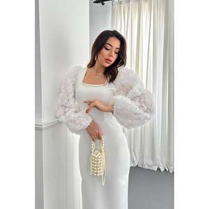 Vestido de Fiesta Largo de Satén Blanco Roto al por Mayor, Mangas con Flores, Talla XL, Estilo Formal con Cintura Imperio, para Eventos Nocturnos - Product Image 2