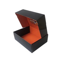 Cajas de cartón corrugado gris con relieve negro para zapatos, juguetes, ropa, mangos y calcetines de Navidad