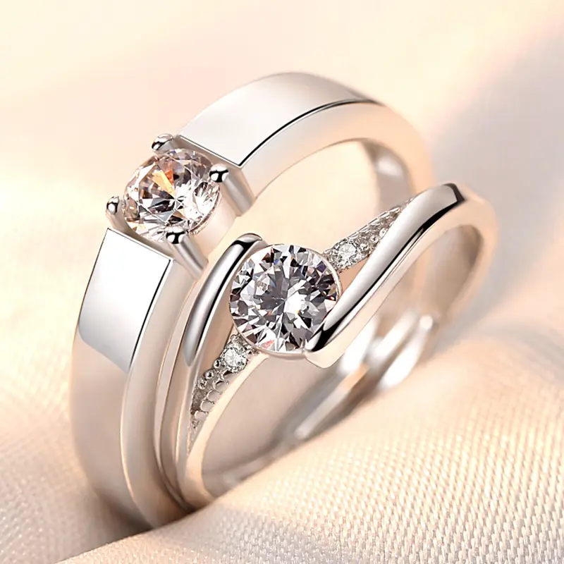 Venta al por mayor de moda de circón parejas anillos de boda apertura personalizada anillos ajustables mujeres hombres joyería de cobre