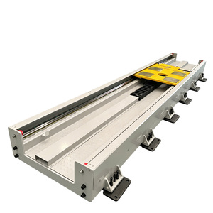 Rail linéaire pour robot industriel 7ème axe avec moteur et engrenage PLC pour la soudure et la peinture de carrosseries automobiles sur ligne d'assemblage (3-5 KW 220/380V) - Product Image 4