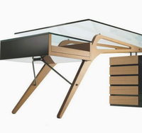 Bureau de direction moderne au design contemporain, table de bureau en bois, mobilier de direction modulaire, plateau en verre trempé.