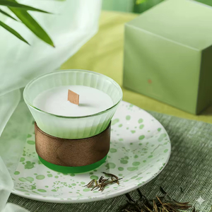 Water Lily Scented Candle Creative Gradient <b>Cup</b> Fragrance Candle Decoration for Indoor Atmosphere Enhancement - Product Image 3
