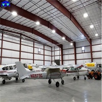 Hangar préfabriqué en acier avec système de porte coulissante, résistance au vent 195 km/h, pour le stationnement d'avions de fret