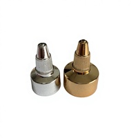 20-410 28/410 Or Argent 24/410 Capuchon Yorker torsadé en plastique argenté à ouverture par torsion avec jupe côtelée et système de distribution