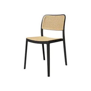 Zwart Frame Bruin Seat Pe Rotan Out Deur Stoel Monoblock Effen Plastic Riet Bruiloft Eetkamer Stoel In China