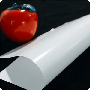 Cartón de Arte C2S de 250-300 g/m² con Revestimiento Brillante, 630x900 mm, para Exhibición de Tarjetas y Embalaje - Product Image 1